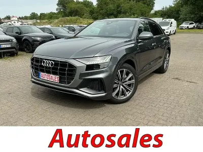 Gebraucht Audi Q8 S-Line 381 PS (280 kW) 2022 Grau SUV