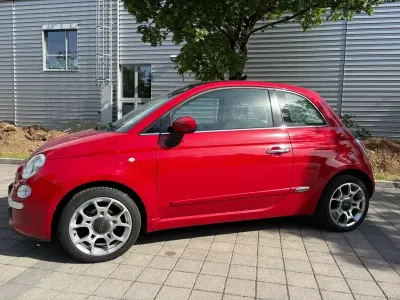 Gebraucht Fiat 500 Lounge 69 PS (50 kW) 2012 Rot Kleinwagen
