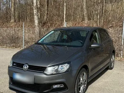Gebraucht VW Polo R-line 90 PS (66 kW) 2015 Grau Limousine