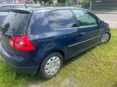 Gebraucht VW Golf IV Trendline 75 PS (55 kW) 2005 Blau Limousine