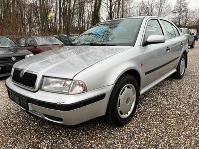 gebraucht Skoda Octavia 1.6 Nr. 73