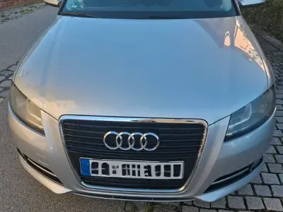 Gebraucht Audi A3 125 PS (91 kW) 2011 Grau Kleinwagen