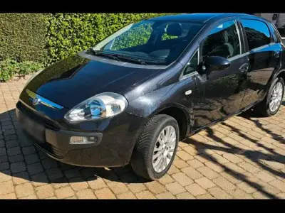 Gebraucht Fiat Punto Evo 2011 Schwarz Kleinwagen