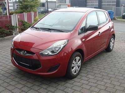 Usata Hyundai ix20 90 CV (66 kW) 2010 Rosso Utilitaria