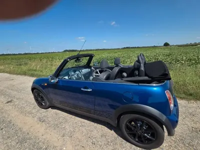 Gebraucht Mini One Cabriolet 90 PS (66 kW) 2007 Blau Cabrio