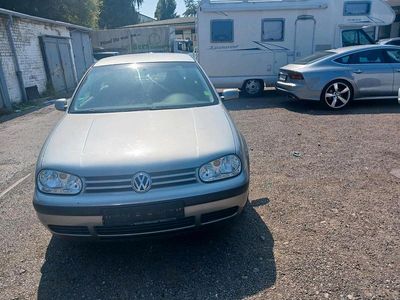 VW Golf IV