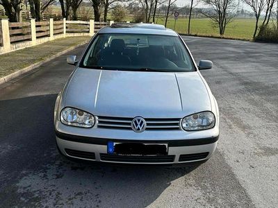 Gebraucht VW Golf IV Edition 75 PS (55 kW) 2001 Silber Kleinwagen