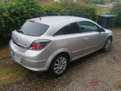 Opel Astra GTC