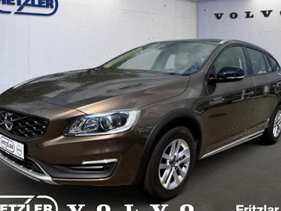 Usata Volvo V60 CC Summum 150 CV (110 kW) 2016 Marrone Station wagon