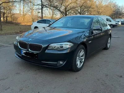 Gebraucht BMW 520 184 PS (135 kW) 2011 Grau Limousine
