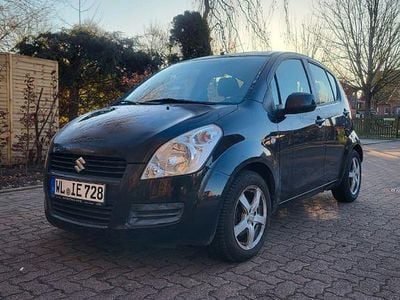 Schwarz Gebraucht 2012 Suzuki Splash Club Kleinwagen | 3.300 € (Fairer Preis)