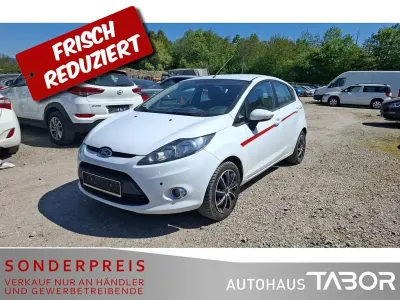 Używany Ford Fiesta 82 KM (60 kW) 2012 Biały Hatchback