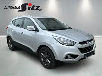 Gebraucht Hyundai ix35 Trend 166 PS (122 kW) 2015 Silber SUV