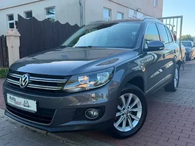Gebraucht VW Tiguan Sportline 140 PS (102 kW) 2013 Grau SUV