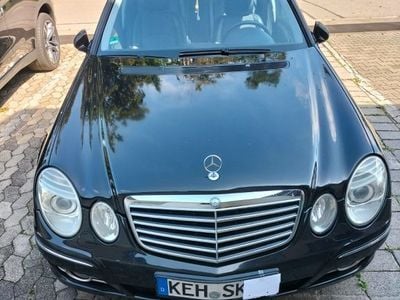 Mercedes E220