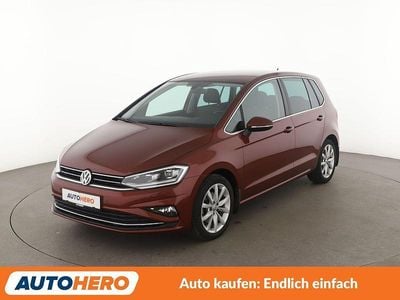 Rot Gebraucht 2019 VW Golf Sportsvan Highline Van / Kleinbus | 14.450 € (Guter Preis)