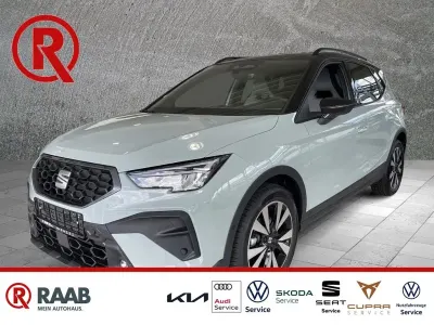 Gebraucht Seat Arona FR 150 PS (110 kW) 2026 Grau SUV