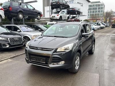 Grau Gebraucht 2015 Ford Kuga Titanium SUV | 7.999 € (Guter Preis)