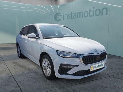 Weiß Gebraucht 2024 Skoda Scala Selection Kleinwagen | 21.940 € (Fairer Preis)