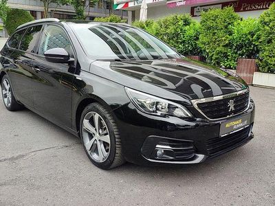 Gebraucht Peugeot 308 SW Style 131 PS (96 kW) 2018 Schwarz Kombi