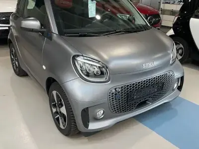 Używany Smart ForTwo Electric Drive 60 kW (82 KM) 2024 Szary