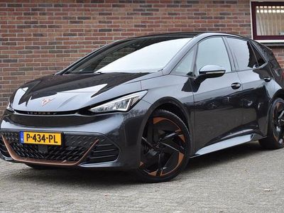 Grau Gebraucht 2022 Cupra Born Kleinwagen | 21.949 € (Etwas zu teuer)