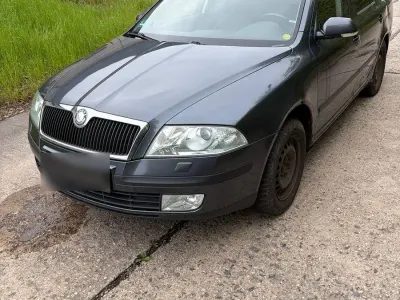 Gebraucht Skoda Octavia Ambiente 140 PS (102 kW) 2006 Grau Kombi