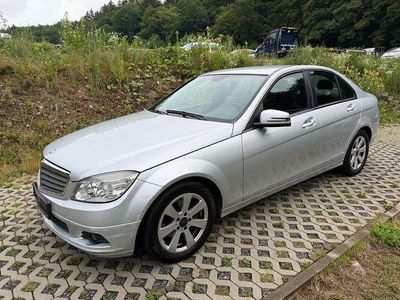 Mercedes C200