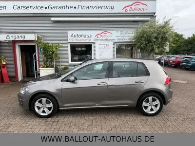 Gebraucht VW Golf VII 86 PS (63 kW) 2014 Grau Limousine