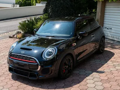 Gebraucht Mini John Cooper Works 231 PS (169 kW) 2020 Schwarz Kleinwagen