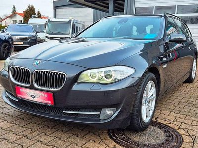 Grau Gebraucht 2011 BMW 530 Performance Kombi | 11.990 € (Etwas zu teuer)