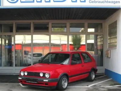 Używany VW Golf III 54 KM (39 kW) 1992 Czerwony Hatchback