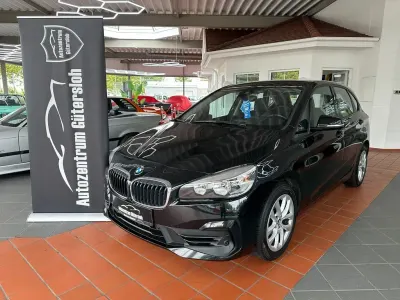 Gebraucht BMW 218 Active Tourer Advantage 140 PS (102 kW) 2020 Schwarz Van / Kleinbus