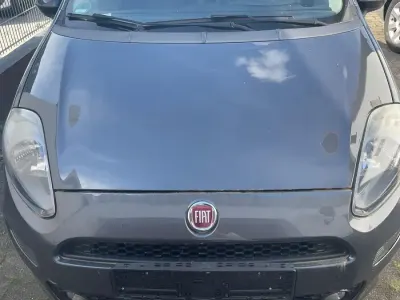 Gebraucht Fiat Punto 69 PS (50 kW) 2018 Grau Kleinwagen