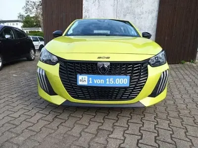 Gebraucht Peugeot 208 Active 75 PS (55 kW) 2025 Gelb Kleinwagen