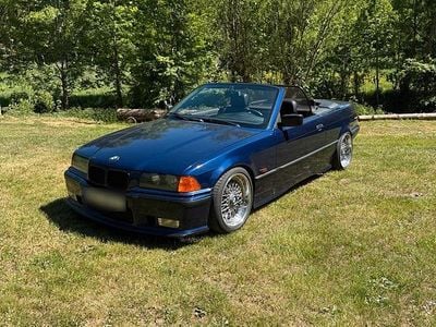 Gebraucht BMW 328 Cabriolet M Sport 193 PS (141 kW) 1995 Blau Cabrio
