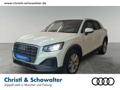Gebraucht Audi Q2 Basis 116 PS (85 kW) 2024 Arkonaweiss SUV