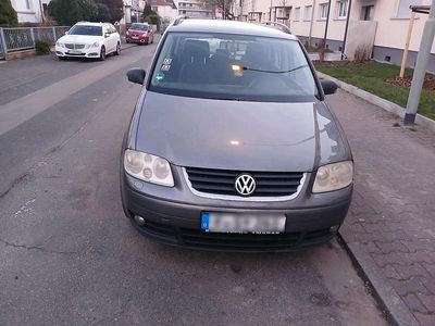 Gebraucht VW Touran 130 PS (95 kW) 2005 Braun Van / Kleinbus