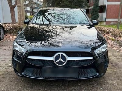 Gebraucht Mercedes A200 Edition 163 PS (119 kW) 2019 Schwarz Kombi