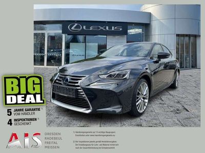 Lexus IS300h