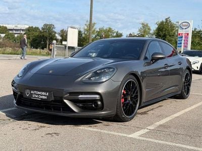 Porsche Panamera Turbo