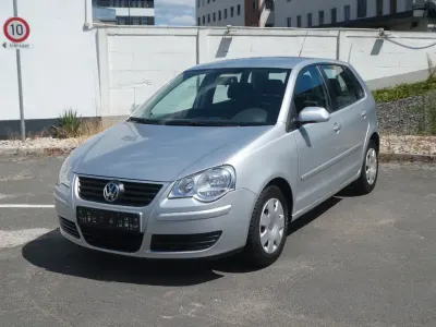 Gebraucht VW Polo Trendline 80 PS (58 kW) 2007 Silber Kleinwagen