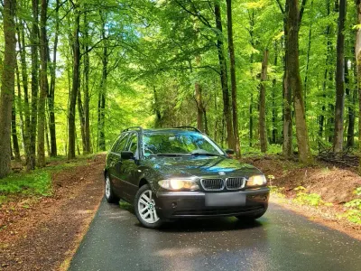 Gebraucht BMW 320 Basis 150 PS (110 kW) 2005 Schwarz Kombi