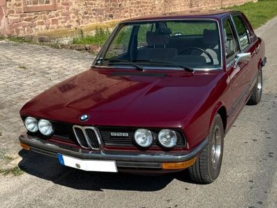 Gebraucht BMW 528 165 PS (121 kW) 1975 Rot Limousine