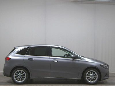 Mercedes B200