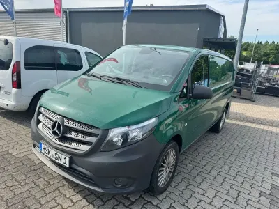 Gebraucht Mercedes Vito 163 PS (119 kW) 2020 Grün Van