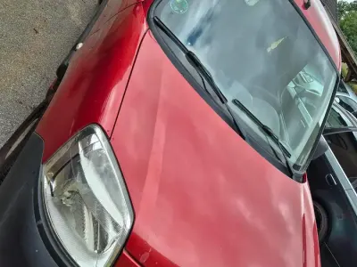 Gebraucht Citroën Berlingo 75 PS (55 kW) 2008 Rot Van / Kleinbus