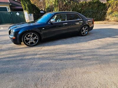 Second-hand Chrysler 300C 177 CP (130 kW) 2010 Albastru Berlinǎ