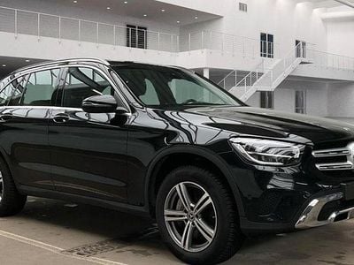 Mercedes GLC300e