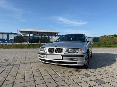 BMW 325
